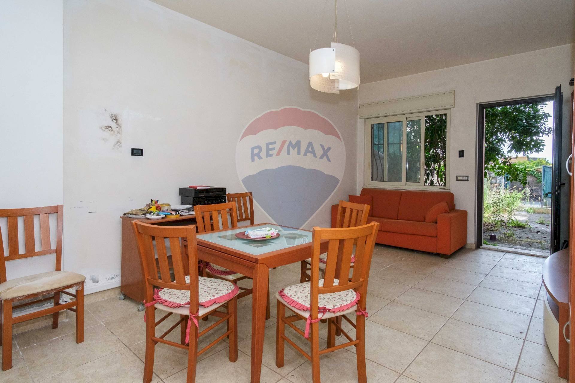 Sala da pranzo - Independent house Via Libertà
 
35, Riposto - photo 1