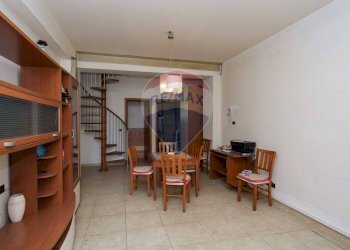 Sala da pranzo - Independent house Via Libertà
 
35, Riposto - photo 5