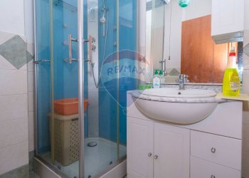 Bagno - Independent house Via Libertà
 
35, Riposto - photo 21