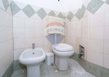 Bagno - Independent house Via Libertà
 
35, Riposto - photo 22