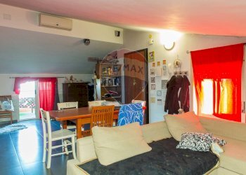 Sala da pranzo - Attico Via Pulei
 
39, Mascalucia - foto 1