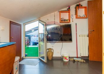 Soggiorno - Attico Via Pulei
 
39, Mascalucia - foto 30