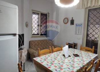 Sala da pranzo - Trilocale Via Macello
 
10, Catania - foto 14