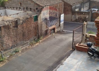 Edificio all\'aperto - Trilocale Via Macello
 
10, Catania - foto 17