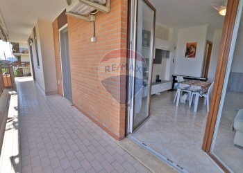 Balcone - Trilocale via Pietro Nenni
 
4/8, Bollate - foto 6