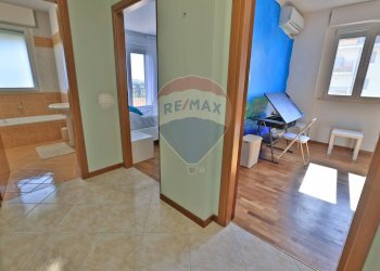 Hall / corridoio - Trilocale via Pietro Nenni
 
4/8, Bollate - foto 10