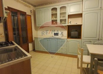 Cucina - Trilocale VIALE PRINCIPE UMBERTO
 
48, Caltagirone - foto 2