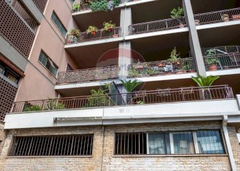 Edificio all\'aperto - Apartment Via Annunziata
 
2, Messina - photo 3