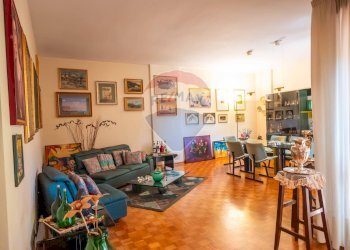 Sala da pranzo - Apartment Via Annunziata
 
2, Messina - photo 6