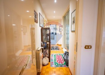Hall / corridoio - Apartment Via Annunziata
 
2, Messina - photo 22