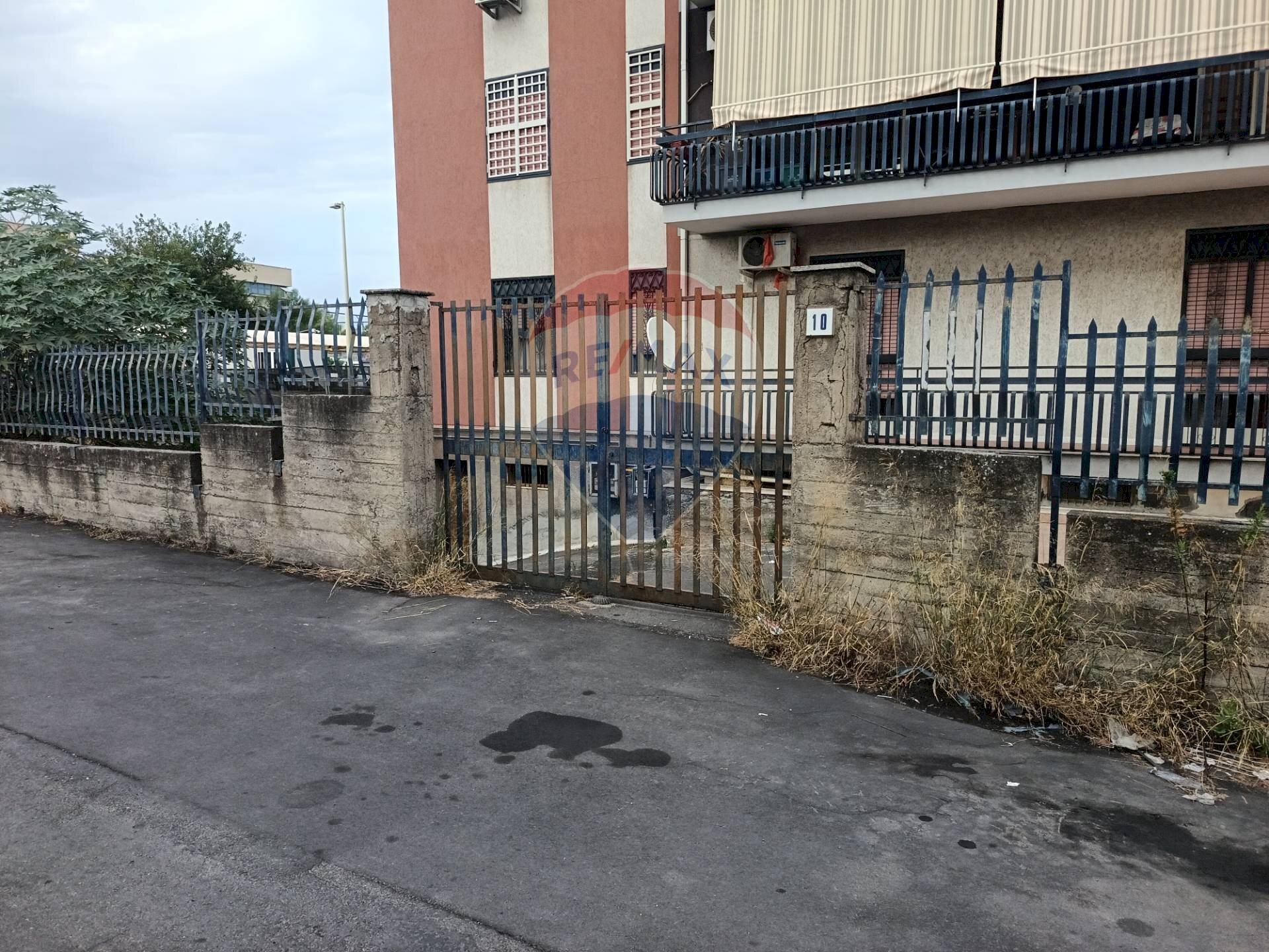 Edificio all\'aperto - Box Via E. Fermi
 
10, Catania - foto 1