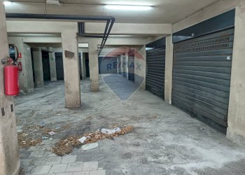 Parcheggio - Box Via E. Fermi
 
10, Catania - foto 7