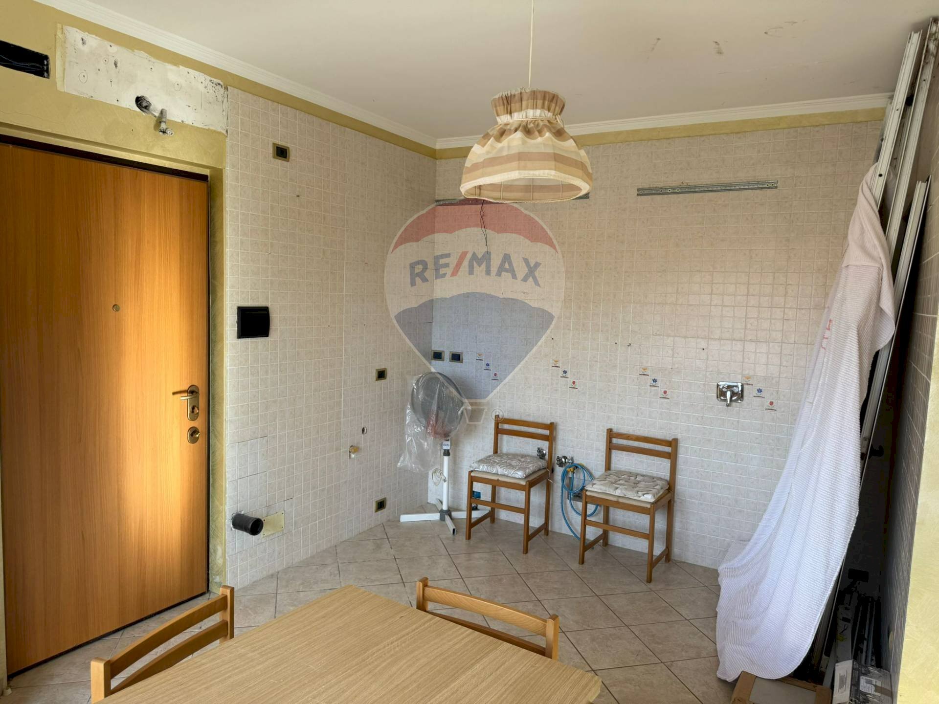 Sala da pranzo - Trilocale Via Sciale degli Zingari (Sciale degli Zingari)
 
19, Manfredonia - foto 2