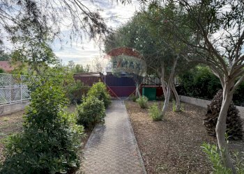 Giardino - Trilocale Via Sciale degli Zingari (Sciale degli Zingari)
 
19, Manfredonia - foto 21