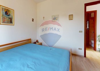 Camera / camera da letto - Trilocale Via Sciale degli Zingari (Sciale degli Zingari)
 
19, Manfredonia - foto 19