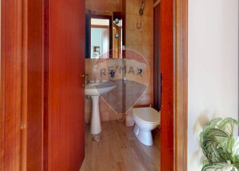 Bagno - Trilocale Via Sciale degli Zingari (Sciale degli Zingari)
 
19, Manfredonia - foto 24
