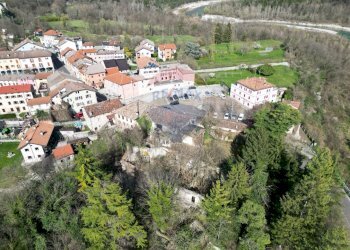 Posizione della mappa - Villa Viale Roma
 
3/4, Ponte nelle Alpi - foto 9