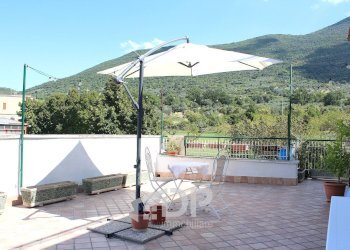 Foto 1 - Trilocale VIale Tivoli
 
85, Palombara Sabina - foto 1