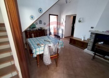 Sala da pranzo - Casa indipendente Pontelandolfo - foto 11