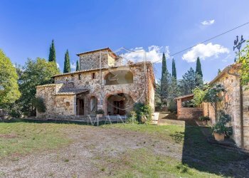 Foto 1 - Rustic Case sparse
 
34, Gaiole in Chianti - photo 1