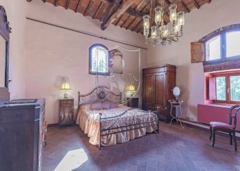 Foto 19 - Rustic Case sparse
 
34, Gaiole in Chianti - photo 19