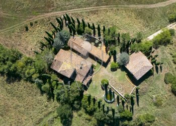 Foto 38 - Rustic Case sparse
 
34, Gaiole in Chianti - photo 38