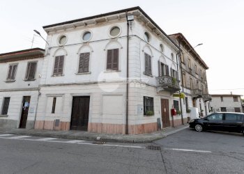 Foto 1 - Casa indipendente Via San Pietro
 
1, Persico Dosimo - foto 1