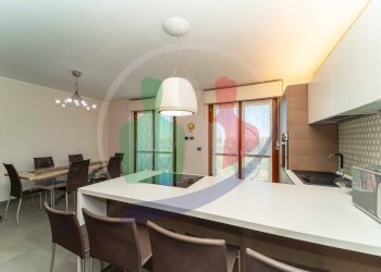 Foto 3 - Appartamento Via Cristoforo Colombo
 
27, Caselle Torinese - foto 3