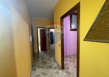 Hall / corridoio - Four-room apartment Via San Francesco D'Assisi
 
36, Bagheria - photo 15