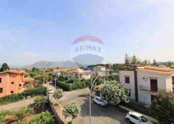 Edificio all\'aperto - Casa semi indipendente via dante, Santa Flavia - foto 28