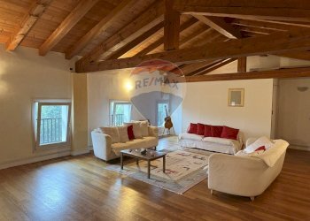 Soggiorno - Villa Loc. San Lorenzo
 
Snc, Valvasone Arzene - photo 14