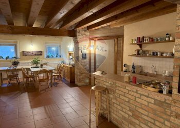 Sala da pranzo - Villa Loc. San Lorenzo
 
Snc, Valvasone Arzene - photo 25