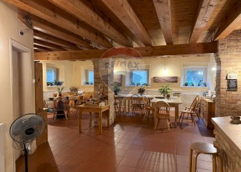 Sala da pranzo - Villa Loc. San Lorenzo
 
Snc, Valvasone Arzene - photo 27