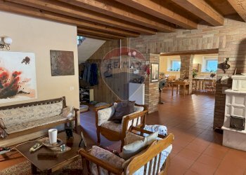 Soggiorno - Villa Loc. San Lorenzo
 
Snc, Valvasone Arzene - photo 58