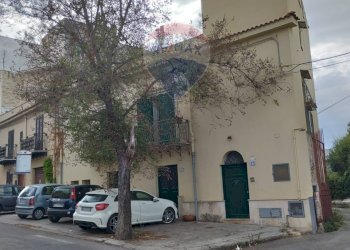 Edificio all\'aperto - Independent house via villagrazia
 
475/477/479, Palermo - photo 3