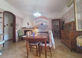 Sala da pranzo - Independent house Via Pisa
 
25, Sternatia - photo 4