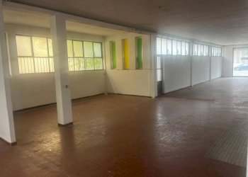 Foto 2 - Locale Commerciale via nazario sauro, Cascina - foto 2