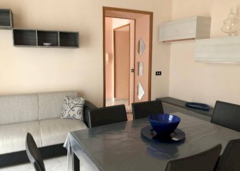 Foto 1 - Trilocale Piazza Carlo Terzo, Napoli - foto 1