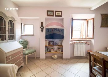 Soggiorno - Casa indipendente VIA BOLOGNA
 
20, Castell'Azzara - foto 13