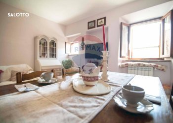 Sala da pranzo - Casa indipendente VIA BOLOGNA
 
20, Castell'Azzara - foto 16