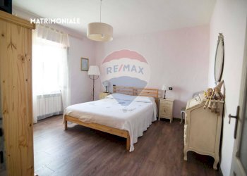 Camera / camera da letto - Casa indipendente VIA BOLOGNA
 
20, Castell'Azzara - foto 27