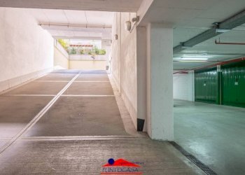 Posto macchina - Box via Massimo d'Azeglio, 14, Cuneo (zona Centro) - foto 8