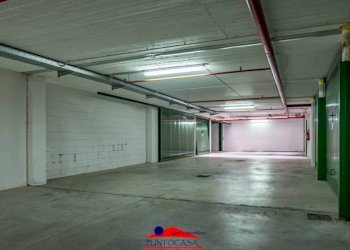 Box auto - Box via Massimo d'Azeglio, 14, Cuneo (zona Centro) - foto 9