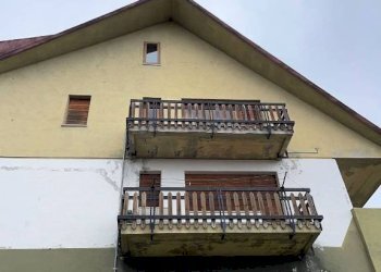 Facciata - Three-room apartment via dei Piani, Viola - photo 5