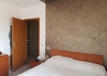 camera matrimoniale - Trilocale via Vittoria, Salvirola - foto 21