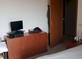 camera matrimoniale - Trilocale via Vittoria, Salvirola - foto 22