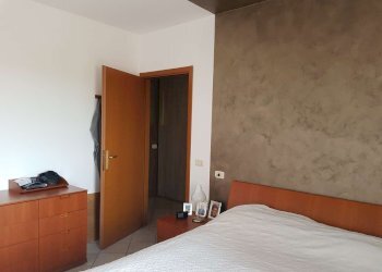 camera matrimoniale - Trilocale via Vittoria, Salvirola - foto 27