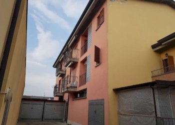 esterno - Trilocale via Vittoria, Salvirola - foto 43