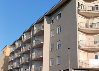 Facciata - Trilocale via 1 Alpini, 11, Mondovì - foto 2