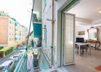 Balcone - Trilocale viale alla Pineta, 6, Genova (zona Pegli) - foto 7